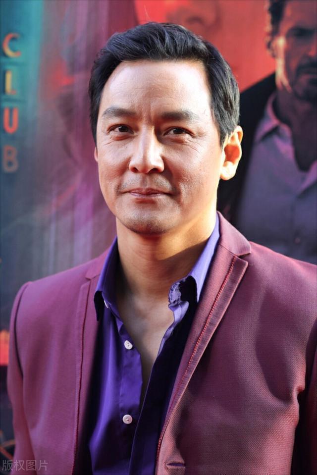 吴彦祖身上的性张力，真是越老越强
