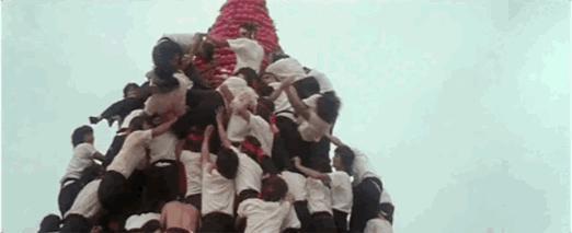 成龙，与他背后的江湖