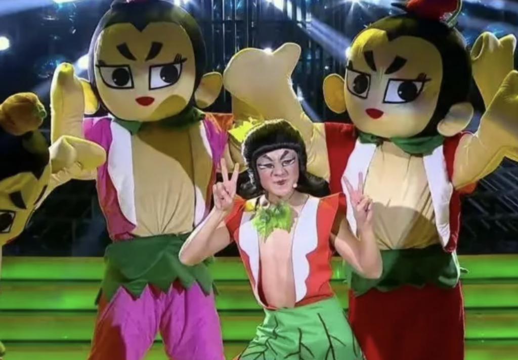 还记得王祖蓝的两个女儿吗？长这么大啦！