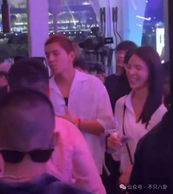 新恋情又是无缝衔接模式？他真没有空窗期啊！