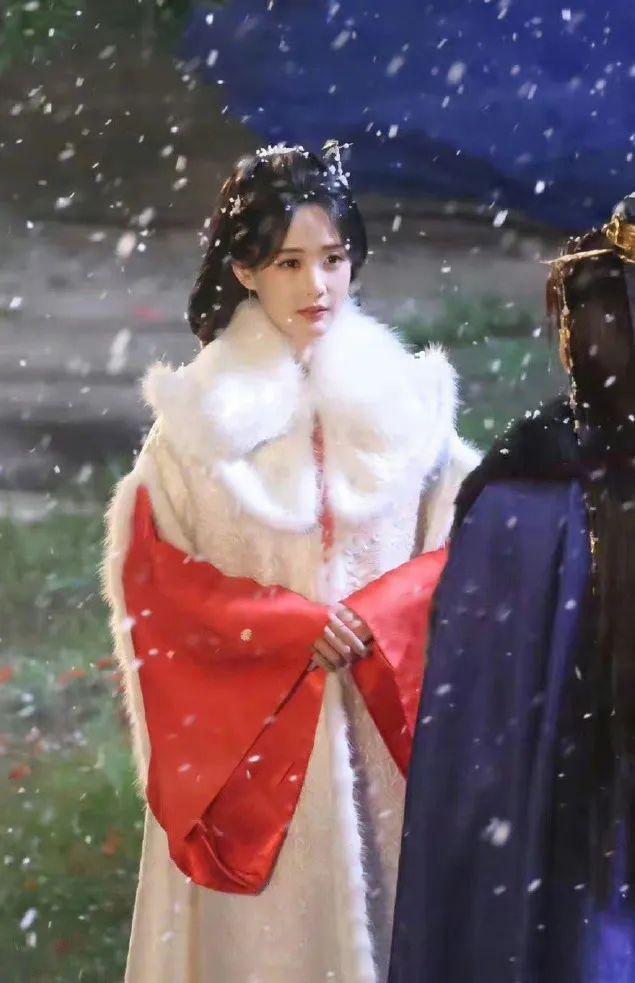 她还能爆成流量花吗？