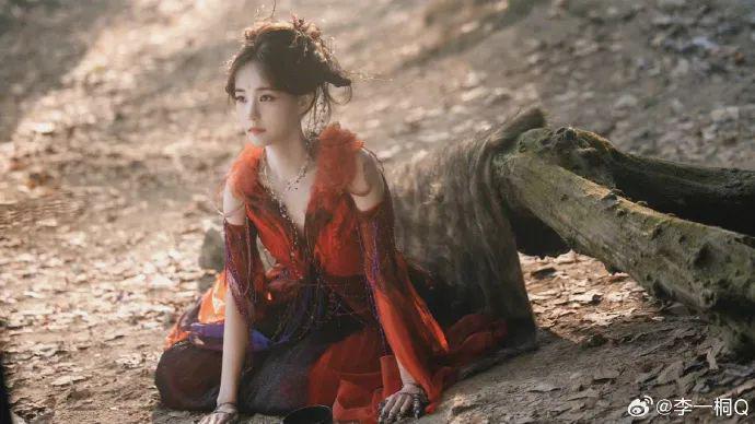 她还能爆成流量花吗？