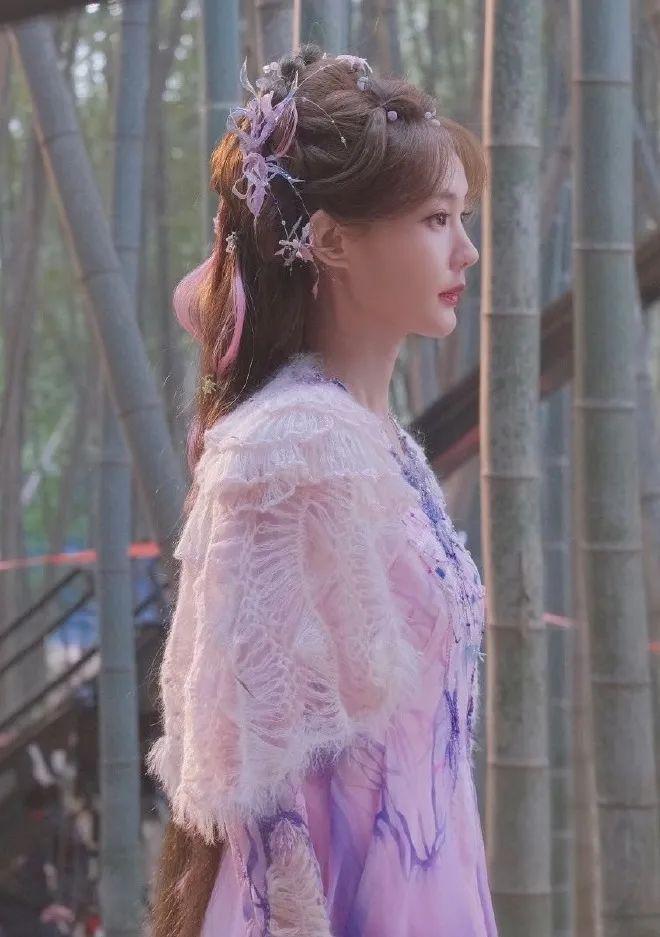 她还能爆成流量花吗？