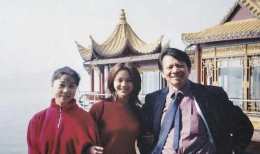 汤唯:不会离婚,我很开心