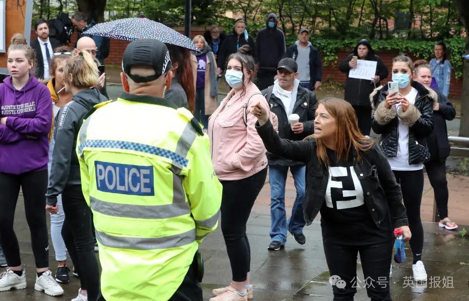 19岁女孩遭多次暴力侵犯,反被判刑8年半?真相反转震撼英国:她故意用铁锤砸自己编故事!
