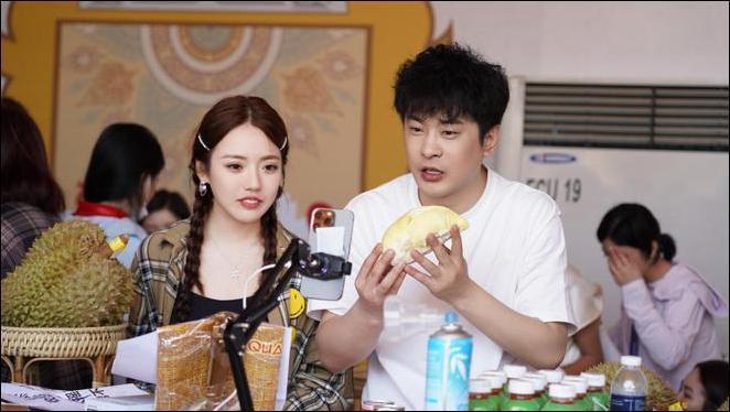 东方甄选、小杨哥扎堆出海，这是要狠赚老外的钱？