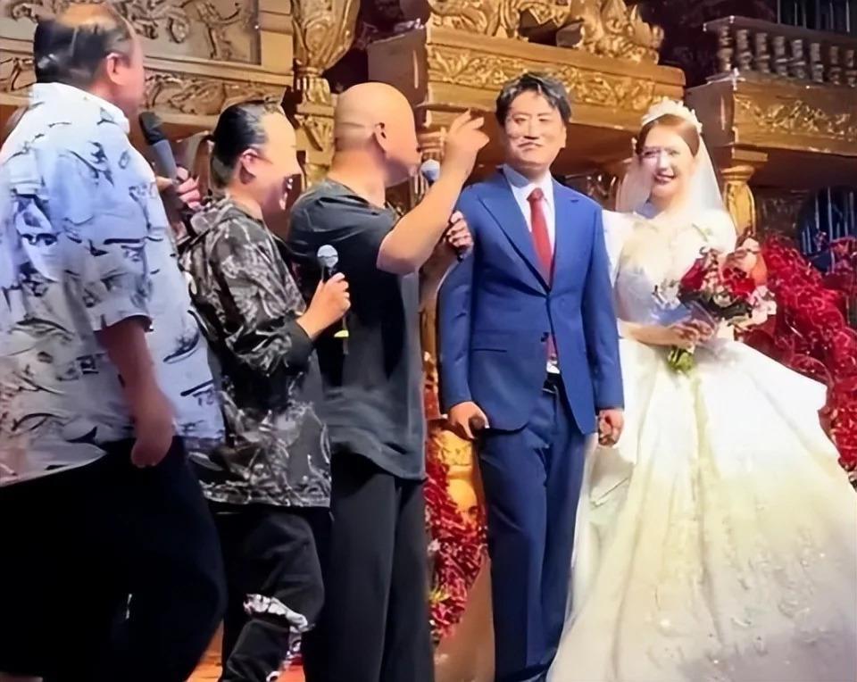 《乡爱》赵玉田扮演者离婚，前妻暗指其私生活混乱