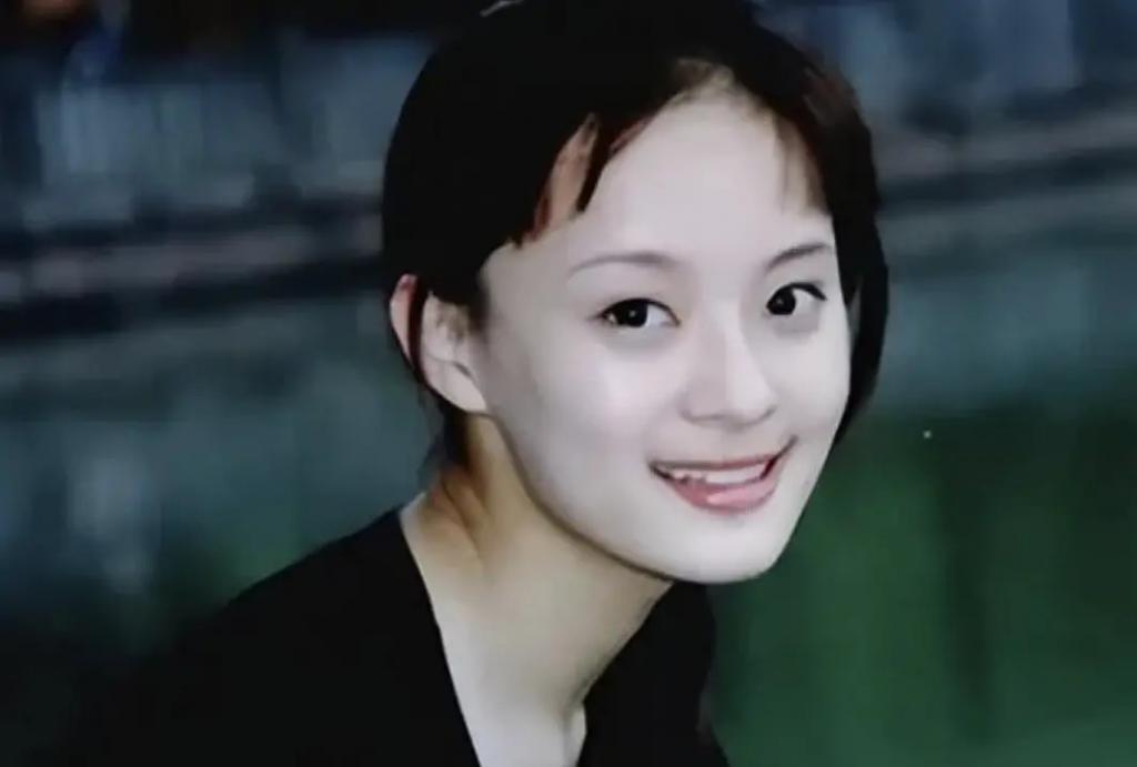 19年了，孙俪曾资助4年的“白眼狼”，依旧在自食其果