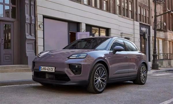 保时捷也逃不了分体灯 Macan纯电版官图泄露：尾部像问界M5