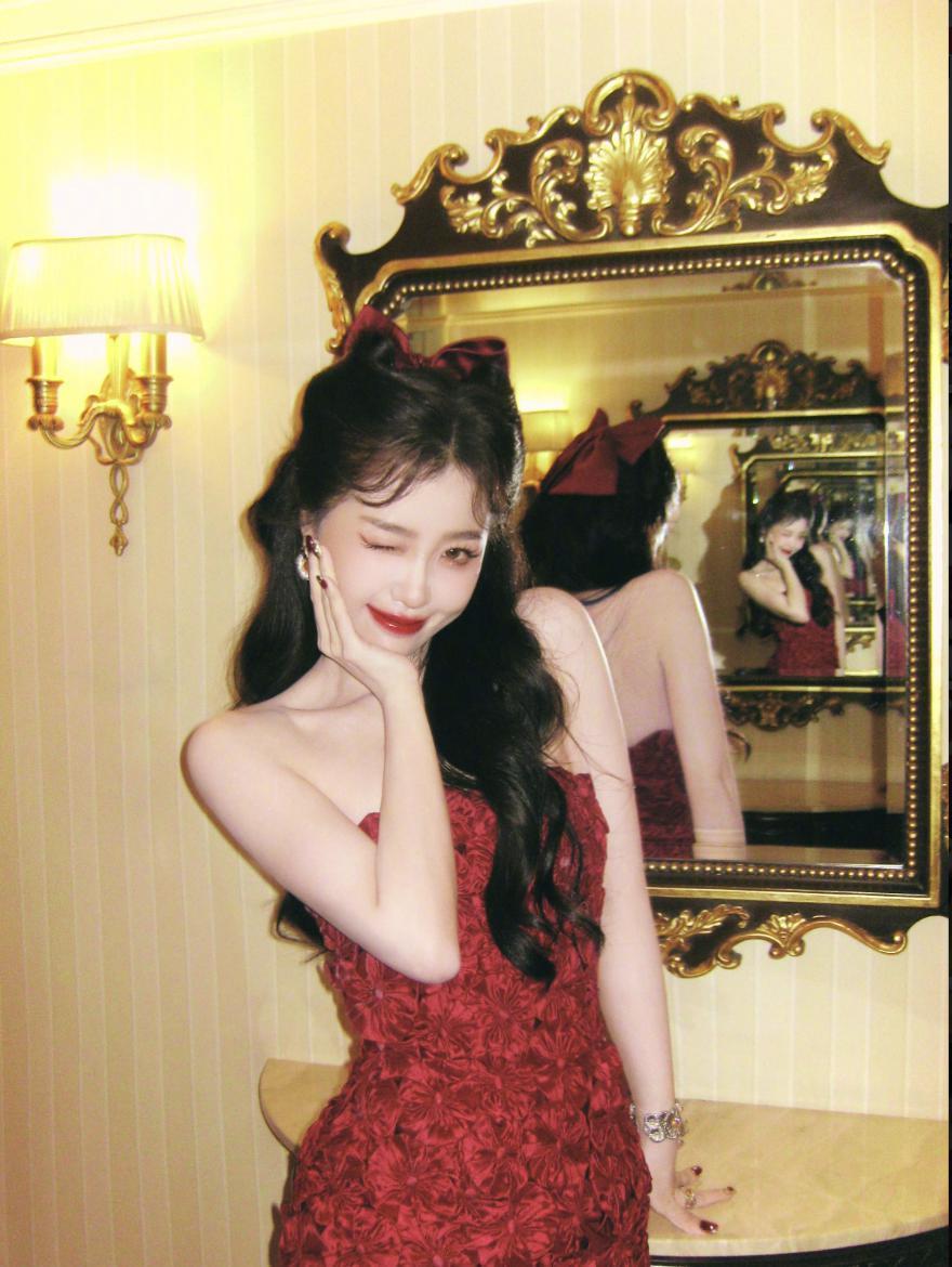 女星虞书欣司机被曝在高速上倒车，跟车粉丝竟效仿！警方回应