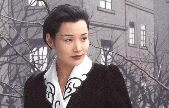 陈冲:从最年轻影后到人人“唾弃”,她做错了什么?