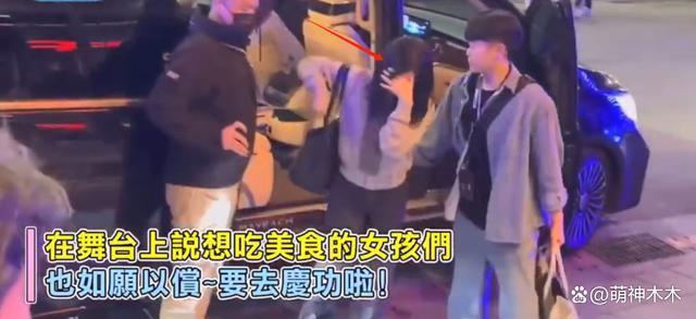 00后爱豆12次签售认不出中粉，区别对待中韩粉丝？