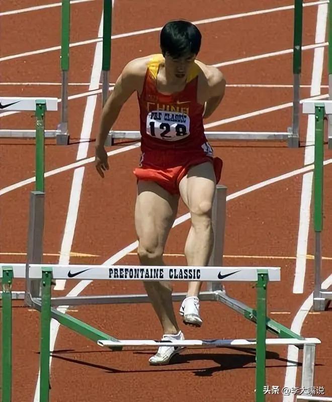 40岁刘翔身价10亿，退役7年，二婚六年无儿无女