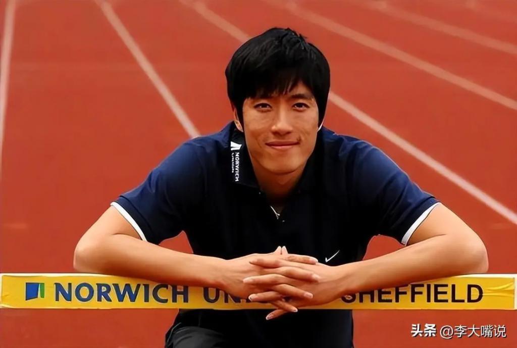 40岁刘翔身价10亿，退役7年，二婚六年无儿无女