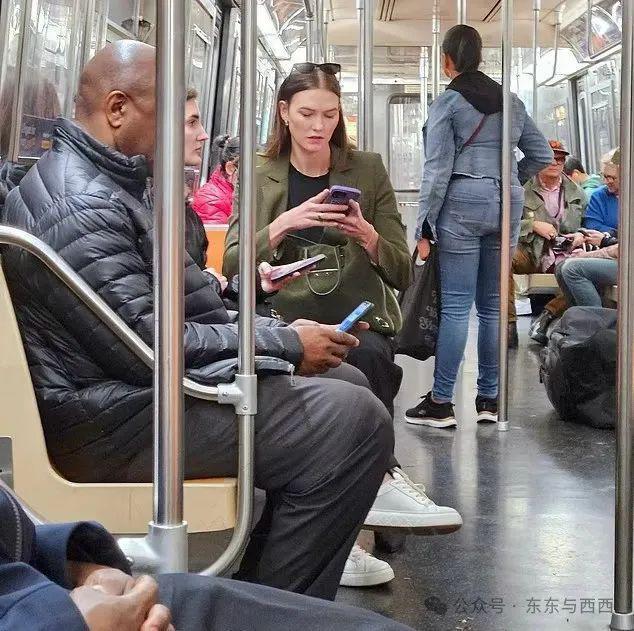 生完二胎立马复出，阶层跃升刻不容缓，她终于被认可了？