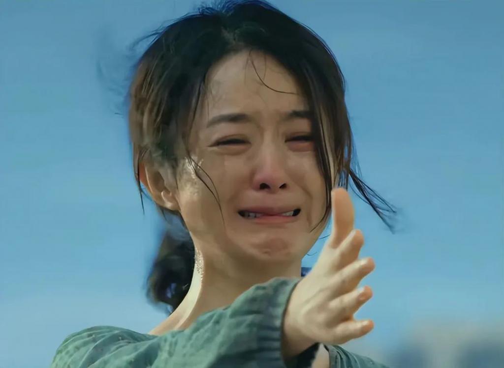 赵丽颖都演妈了，杨紫却还演高中生，孙俪说的话真没错