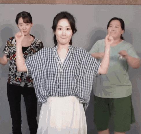 赵丽颖都演妈了，杨紫却还演高中生，孙俪说的话真没错