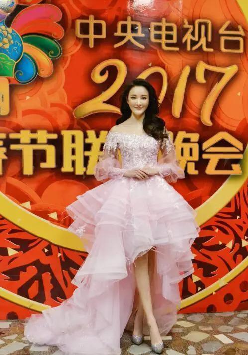 挑衅原配缺爱整容，无戏可拍备孕失败，张檬被暗讽是报应