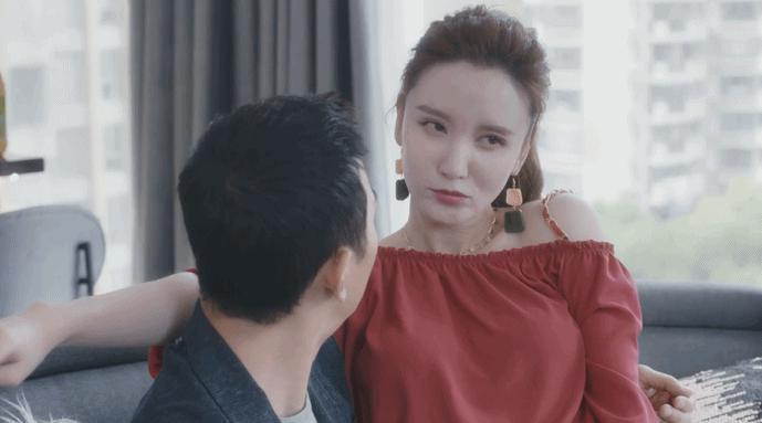 挑衅原配缺爱整容，无戏可拍备孕失败，张檬被暗讽是报应