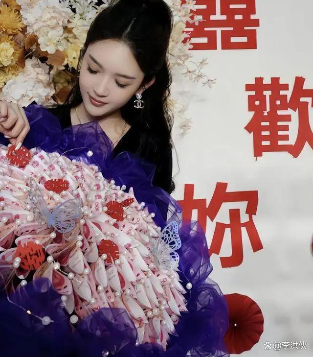 吴云飞回应离婚，大方为高调再婚的前妻送上祝福