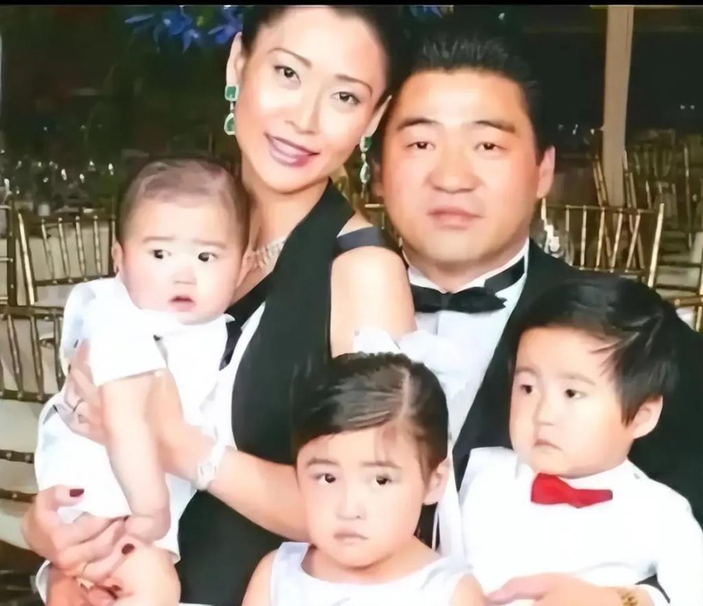 香港8大艳星差距太大，有人嫁富豪，有人风韵犹存，有人发福