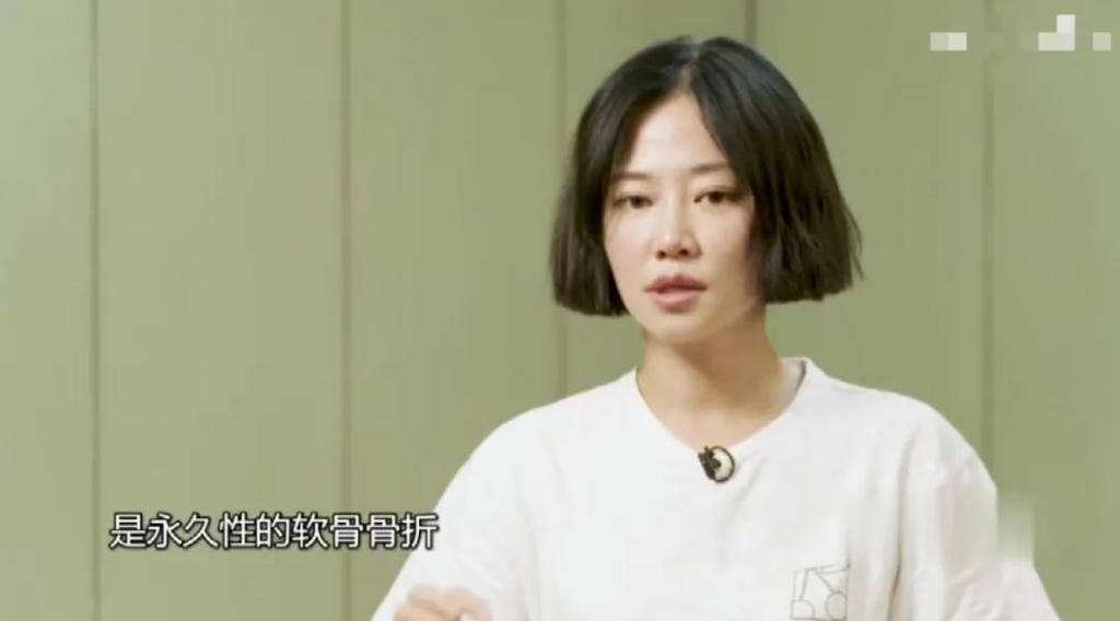 不是吧…他俩真谈上了？