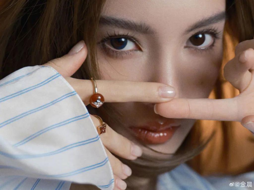 算命的说离火运得来点紫！
