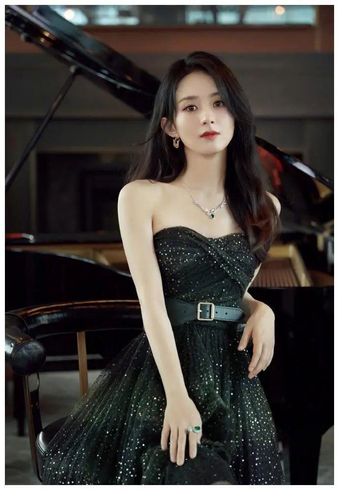 她的脸，这么快就崩了？