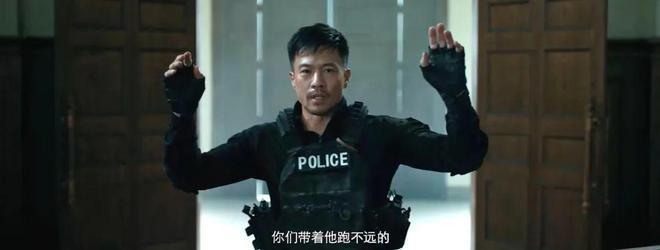 靠周星驰出名的他，50岁还在打？