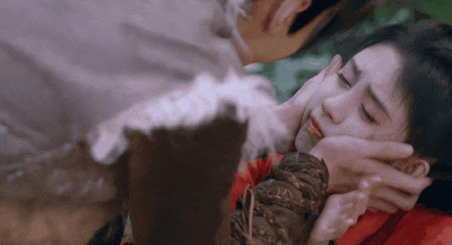 鞠婧祎，你还要毁多少经典？