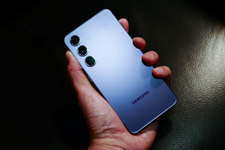 三星Galaxy S24：AI的终极形态，就是让你感受不到它的存在