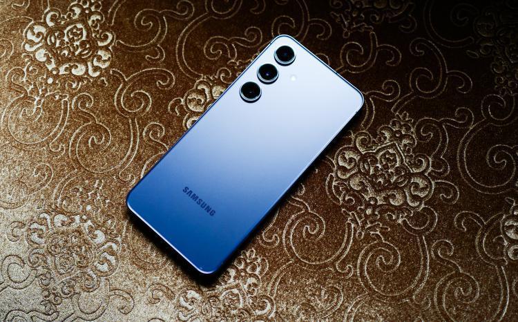 三星Galaxy S24：AI的终极形态，就是让你感受不到它的存在