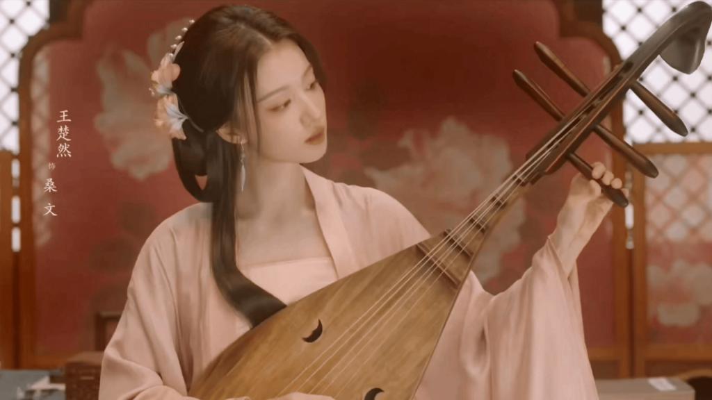 庆余年2预告：毛晓彤肿了，张若昀更帅了，被庆帝新老婆惊艳了