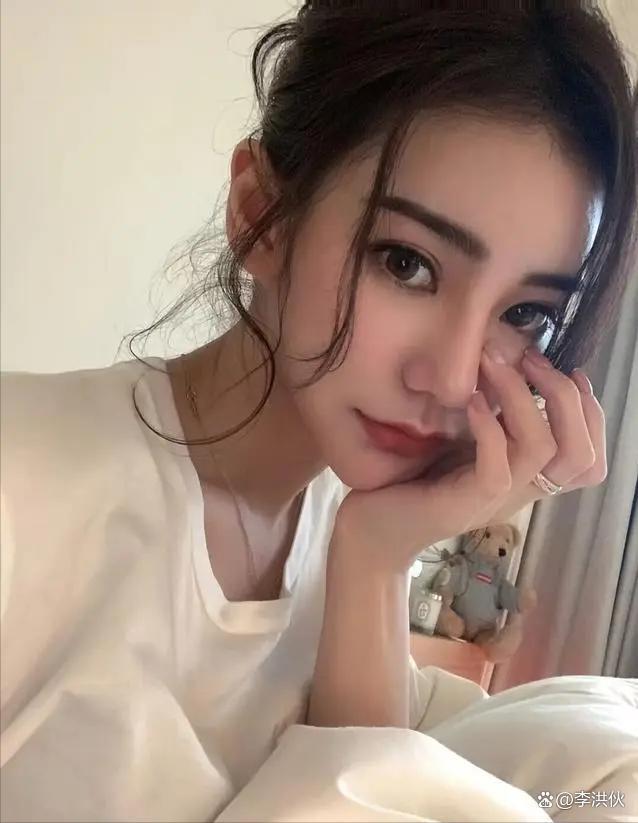 张兰回应汪小菲新恋情，直言自己也想恋爱了