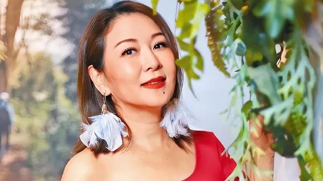 53岁女星张秀卿拼生“龙子”，3次试管失败落泪，称不想放弃