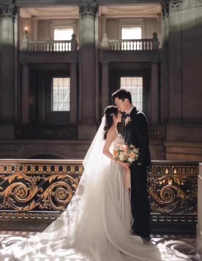 谷歌杀妻案陈立人婚纱照曝光！酷似明星于小彤，面相善良