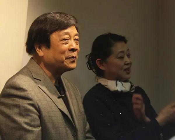 赵忠祥病逝4年，再看遗孀的选择，才知道夫妻俩有多明智