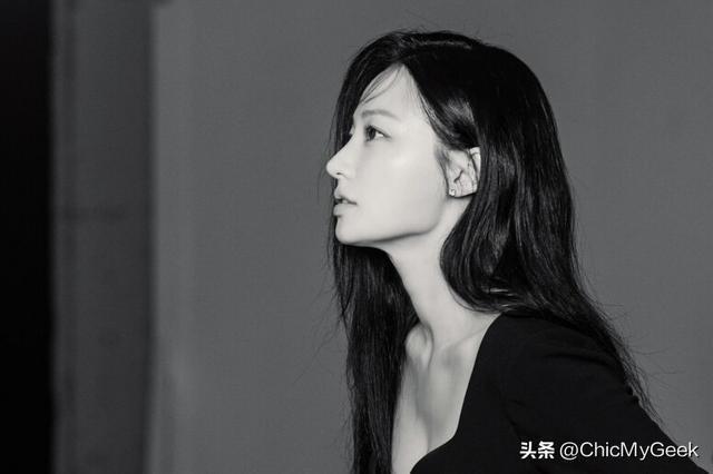 37岁都没红的她，靠“抢闺蜜老公最强小三”一夕爆火！