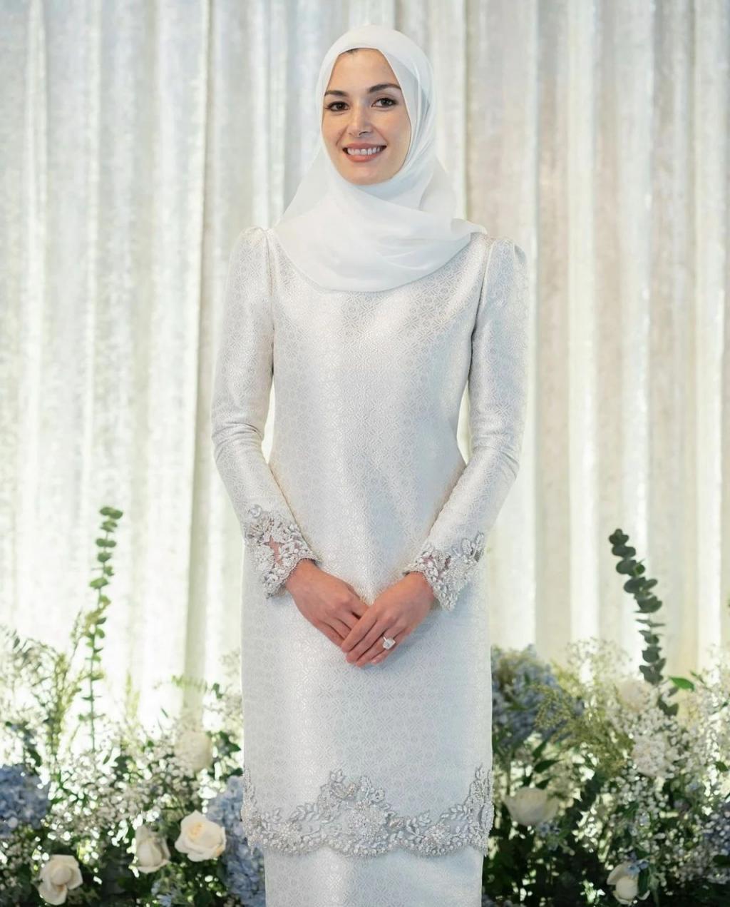 顶豪王室里网红王子大婚,美若天仙的王妃什么来头?