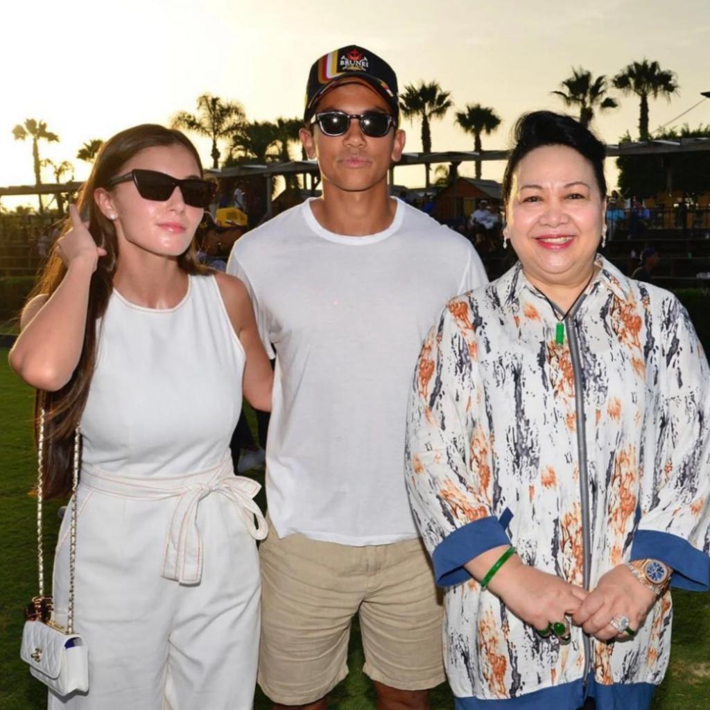 顶豪王室里网红王子大婚,美若天仙的王妃什么来头?