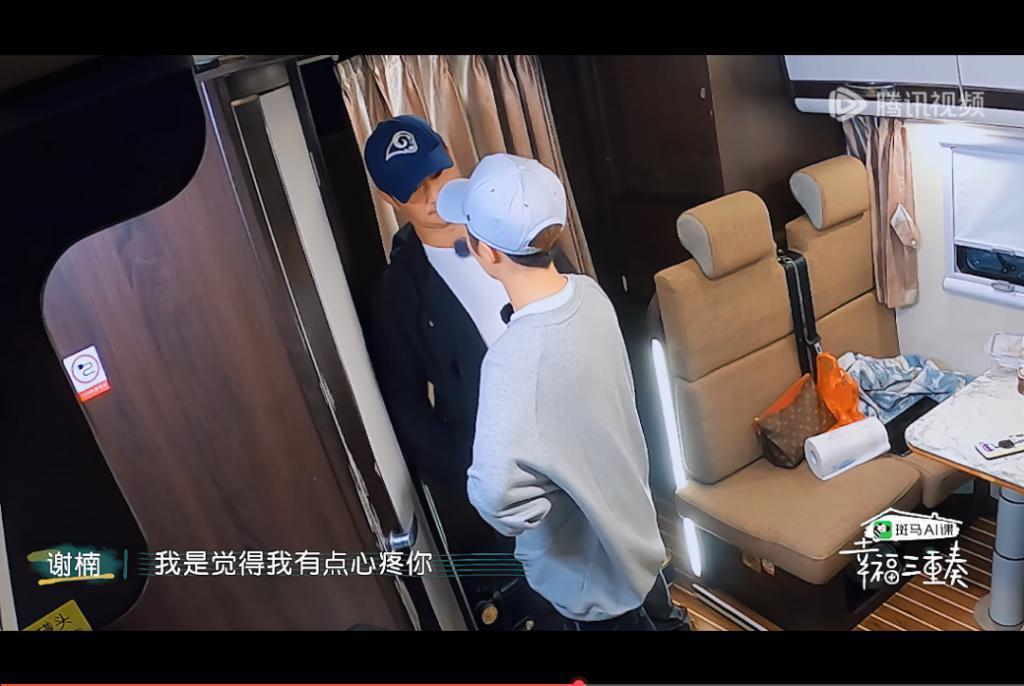 恭喜，吴京终于“塌房”了