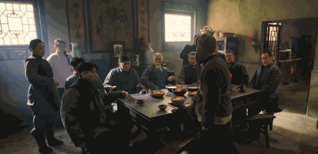 才播2集，收视率破2.2，这部央视年代剧必须熬夜狂追