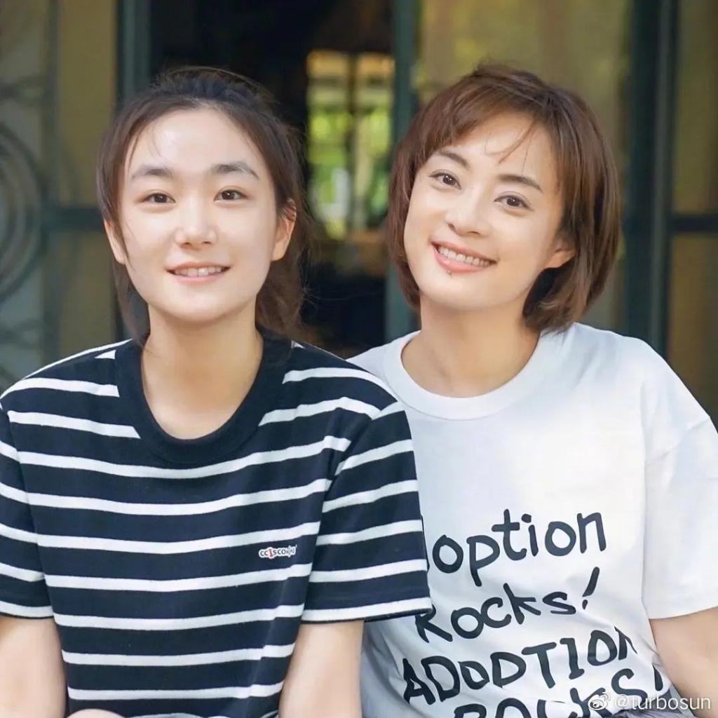 孙俪妹妹、黄磊女儿，刚开年这些“关系户”就露了馅