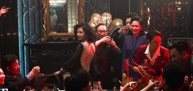 《繁花》李李：一生两个男人都爱而不得，结局出家让网友们意难平