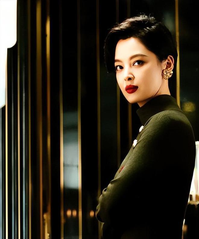 《繁花》李李：一生两个男人都爱而不得，结局出家让网友们意难平