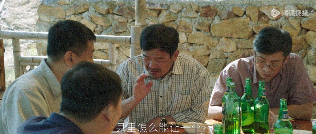 硬扛《繁花》！央视剧王，差点翻车？