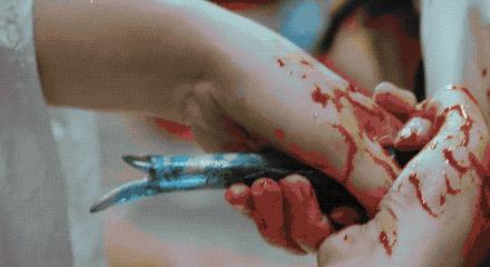 吸金百亿！最“不思进取”的生意，为何越烂越暴利？