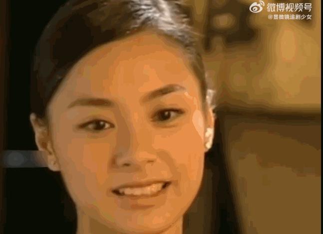 当阿娇跟阿Sa站在一起，我才明白，什么叫顶级骨相