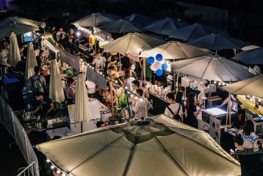 开出首家线下店，闲鱼向社区场景要增量