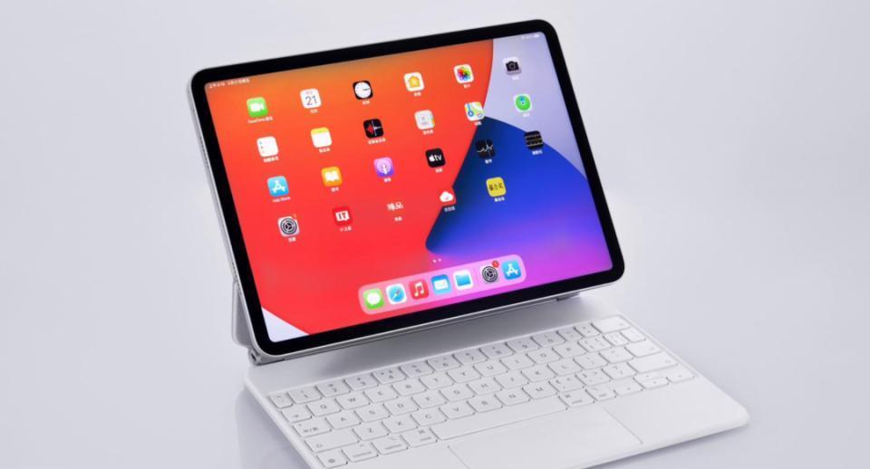 新机：小米14Ultra下月见；华为P70拍照很猛；苹果新机彻底变了；三星旗舰国行价格公布；ApplePencil再也不怕丢了